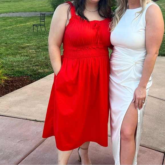 Women’s Red Shirred Tank Midi Dress with Pockets - Picture 4 of 4